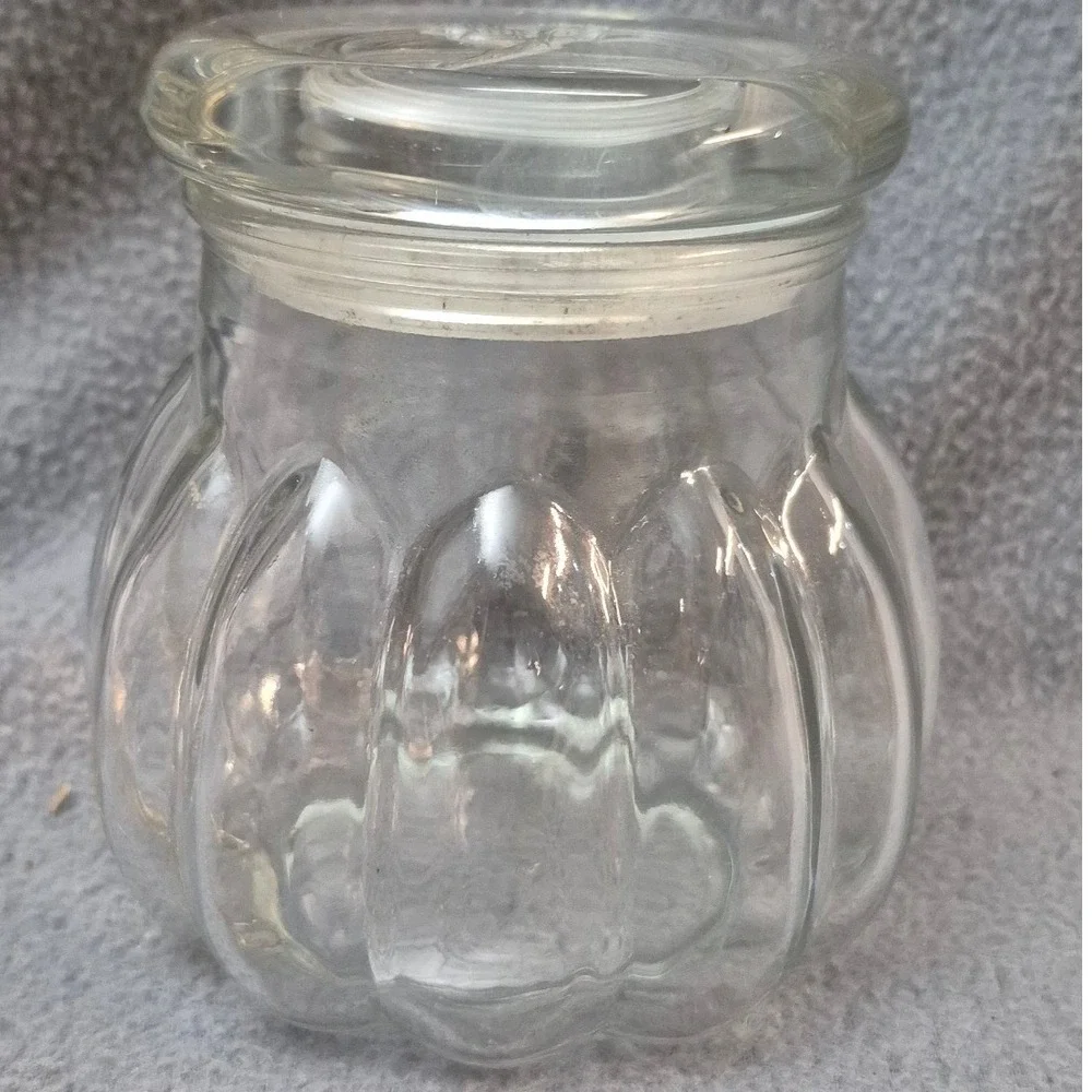 Vintage Clear Glass Melon Ribbed‎ Apothecary Jar Rose Embossed Lid rubber sealed
